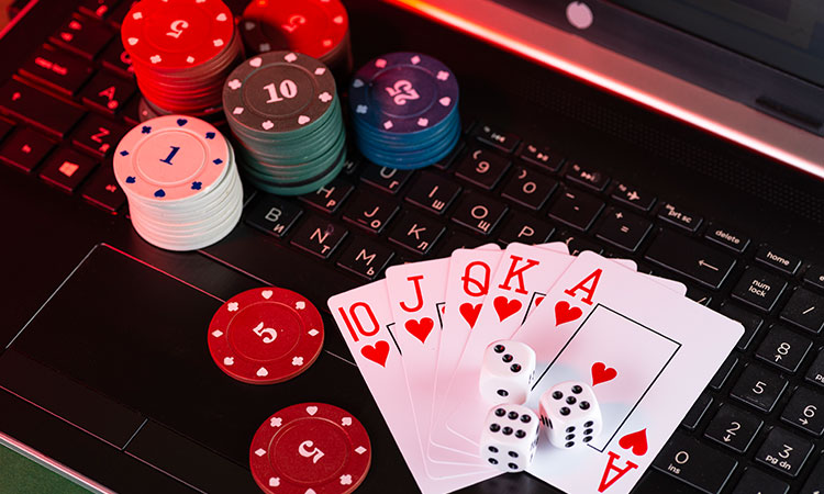 Navigating the Virtual Floors: The Rise of Online Casinos
